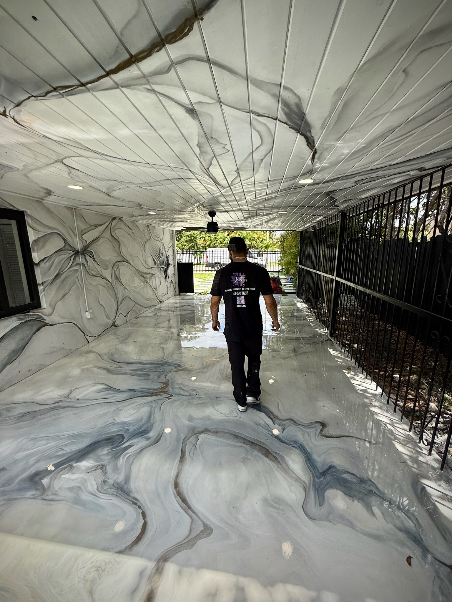 Epoxy floor coating